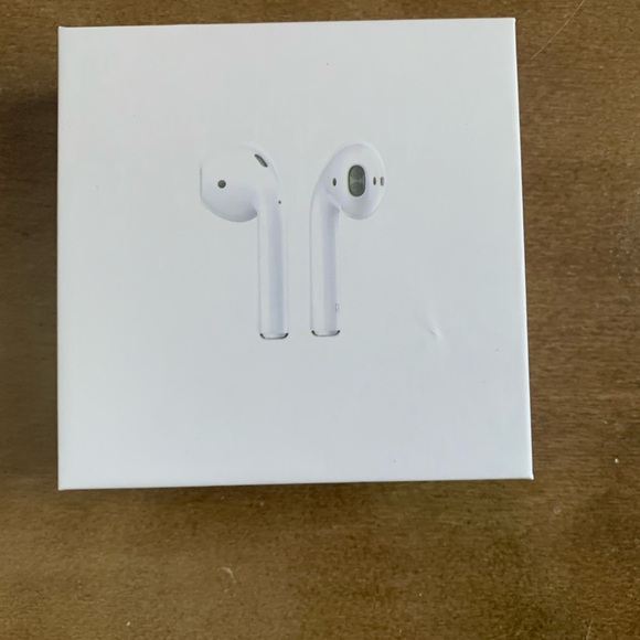 Apple AirPods Wireless Earbuds